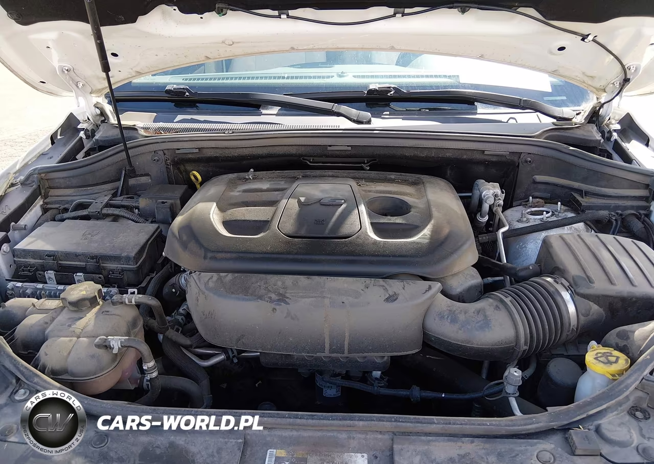 2020 Jeep Grand Cherokee Laredo E 4X4 VIN:1C4RJFAG8LC339711 - 10