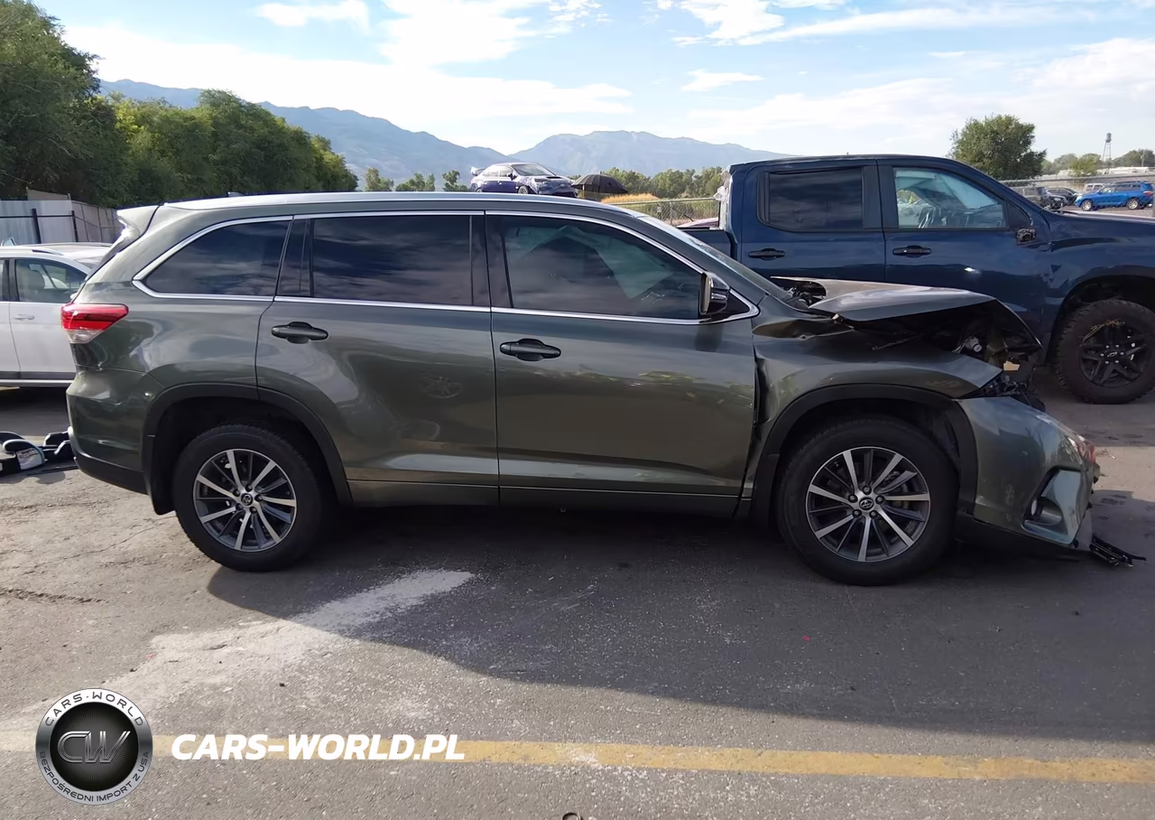 2017 Toyota Highlander Se VIN:5TDJZRFH9HS468751 - 14