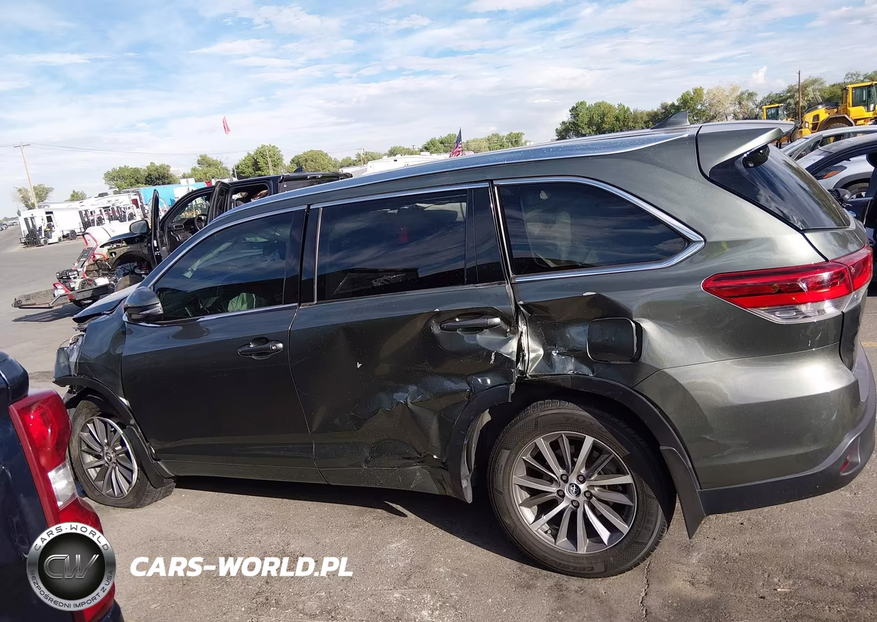 2017 Toyota Highlander Se VIN:5TDJZRFH9HS468751 - 15