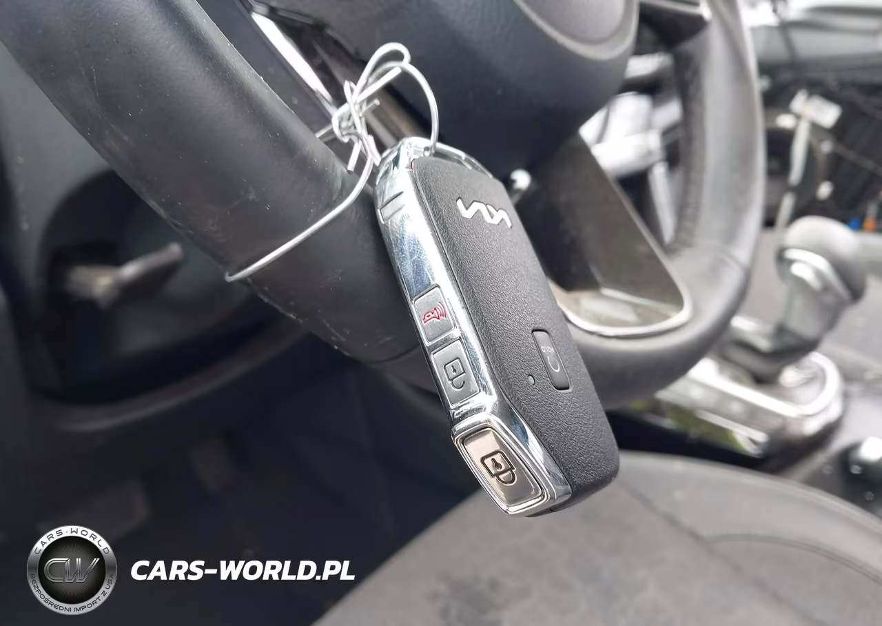 2025 Kia Seltos S VIN:KNDEUCAA1S7769569 - 11