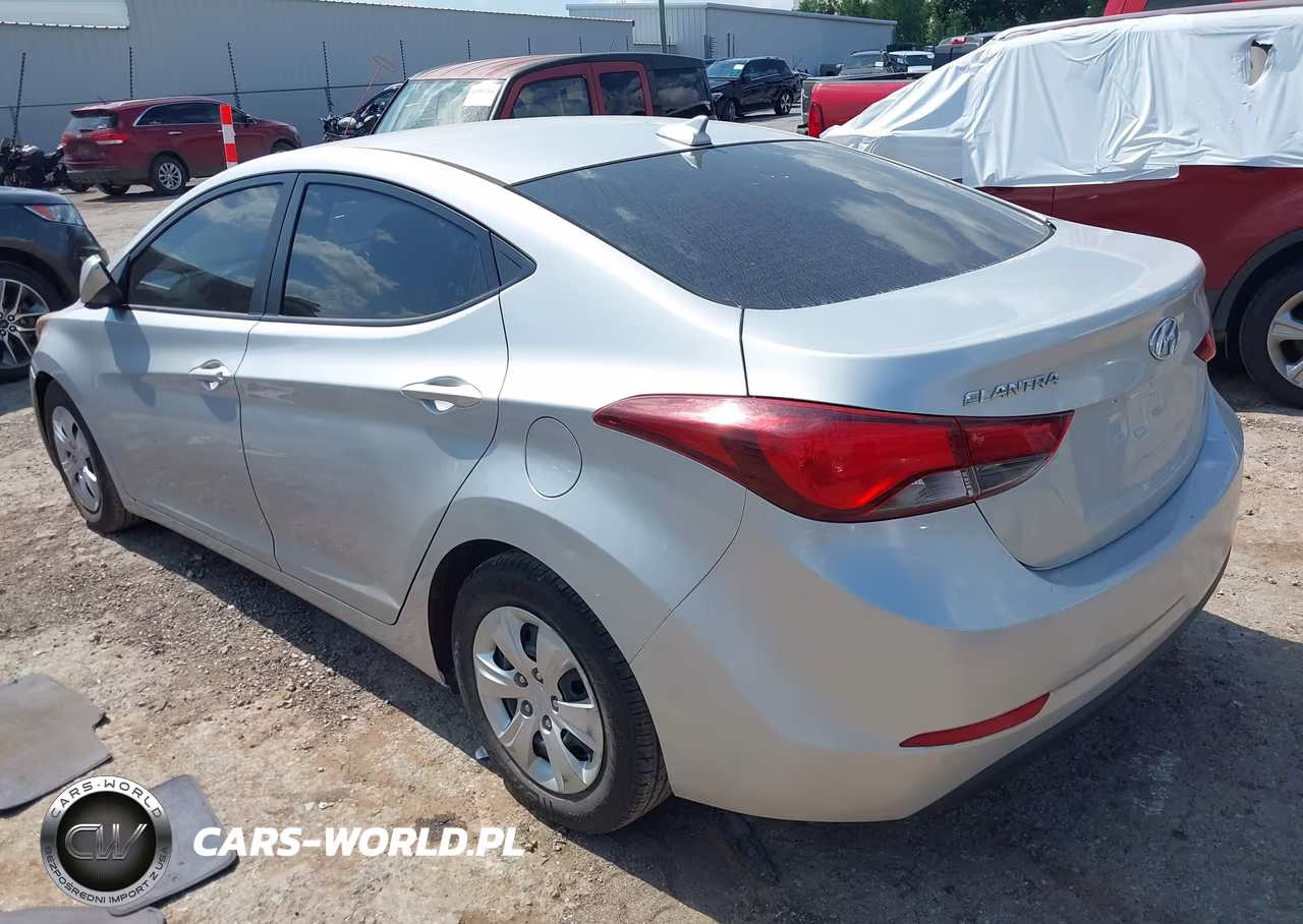 2016 Hyundai Elantra Se VIN:5NPDH4AE5GH714019 - 3