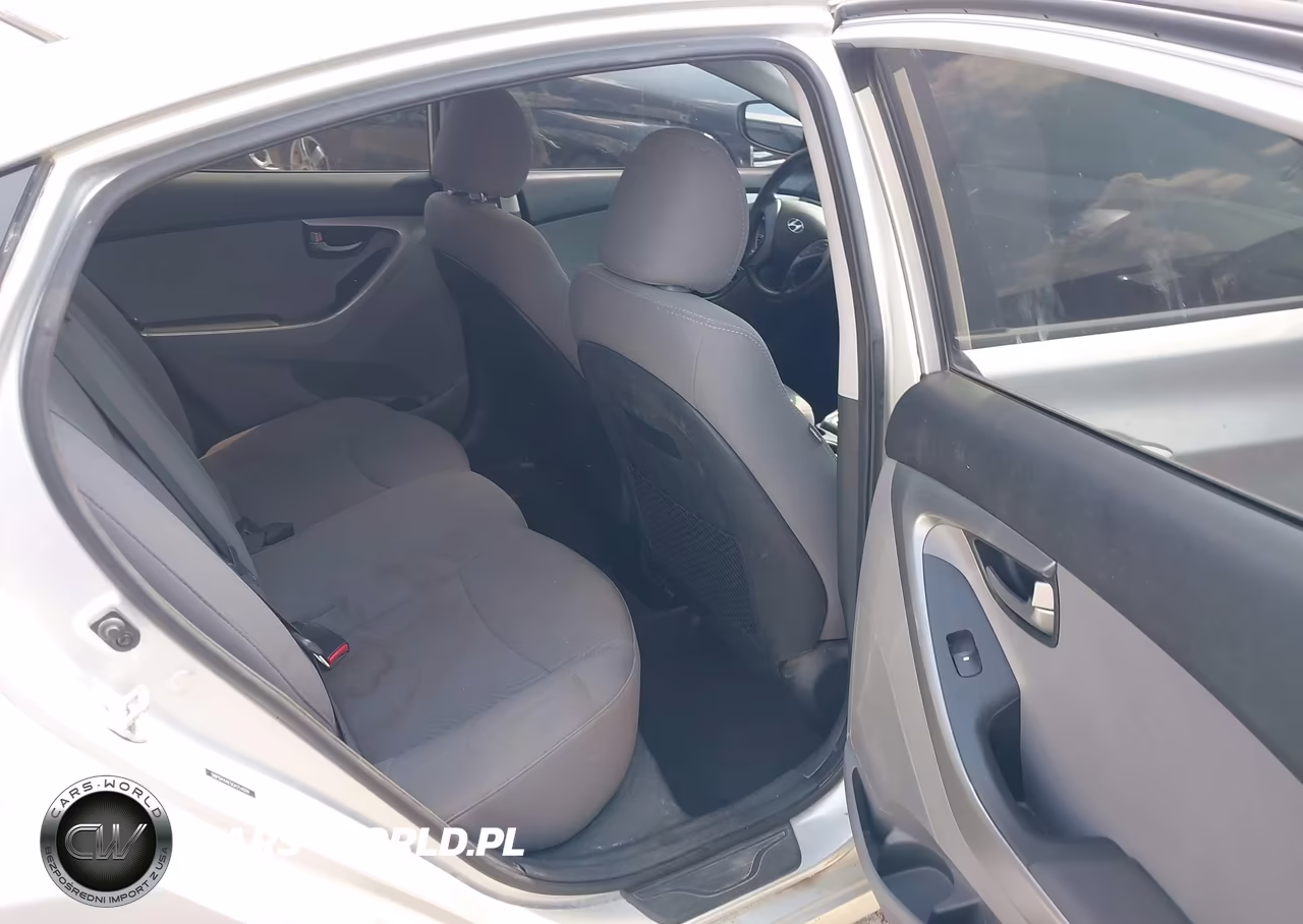 2016 Hyundai Elantra Se VIN:5NPDH4AE5GH714019 - 8