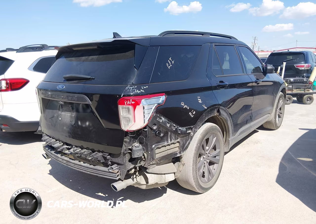 2021 Ford Explorer Xlt VIN:1FMSK7DH3MGA82228 - 4