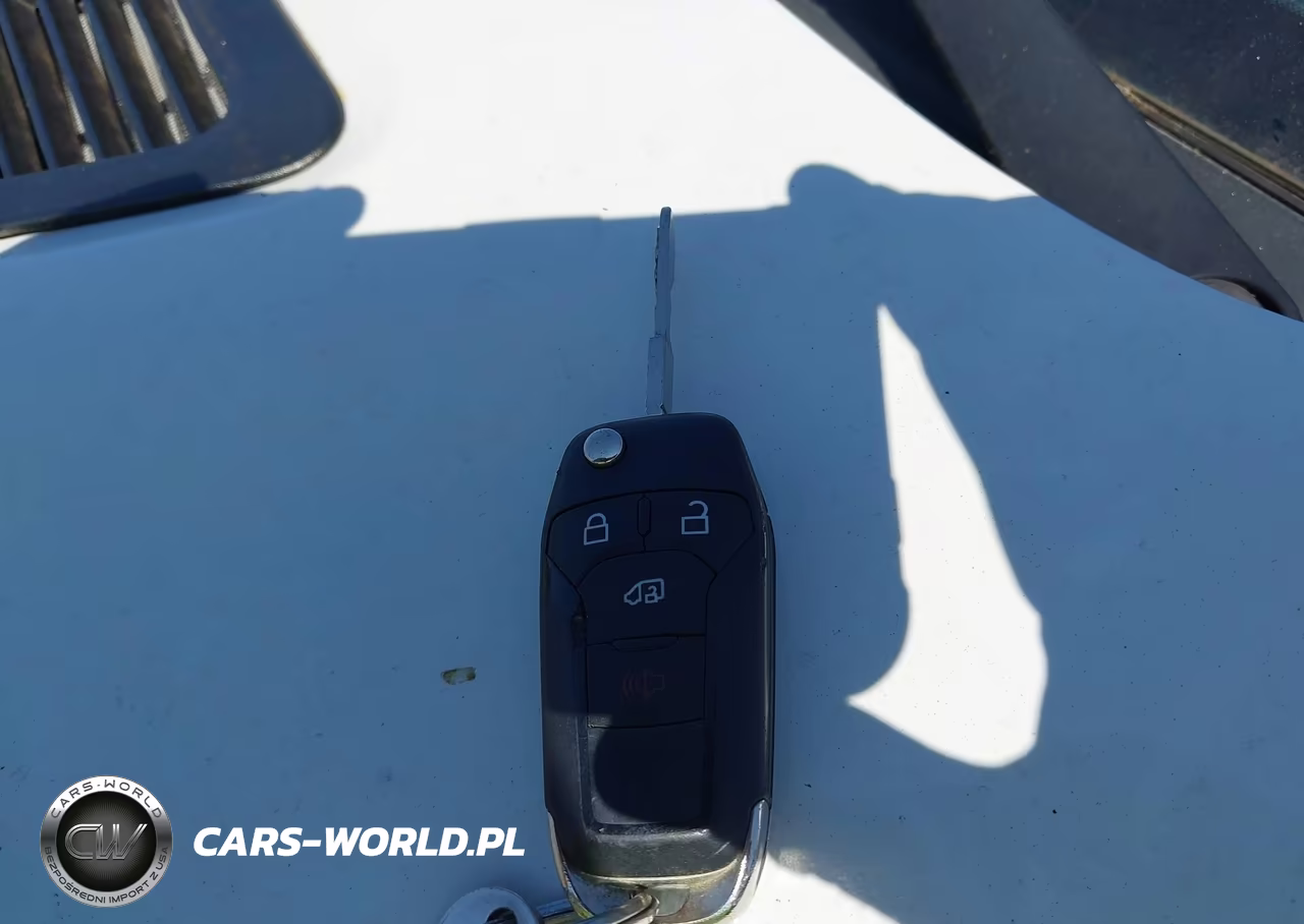 2020 Ford Transit-250 VIN:1FTBR1Y86LKA70545 - 11
