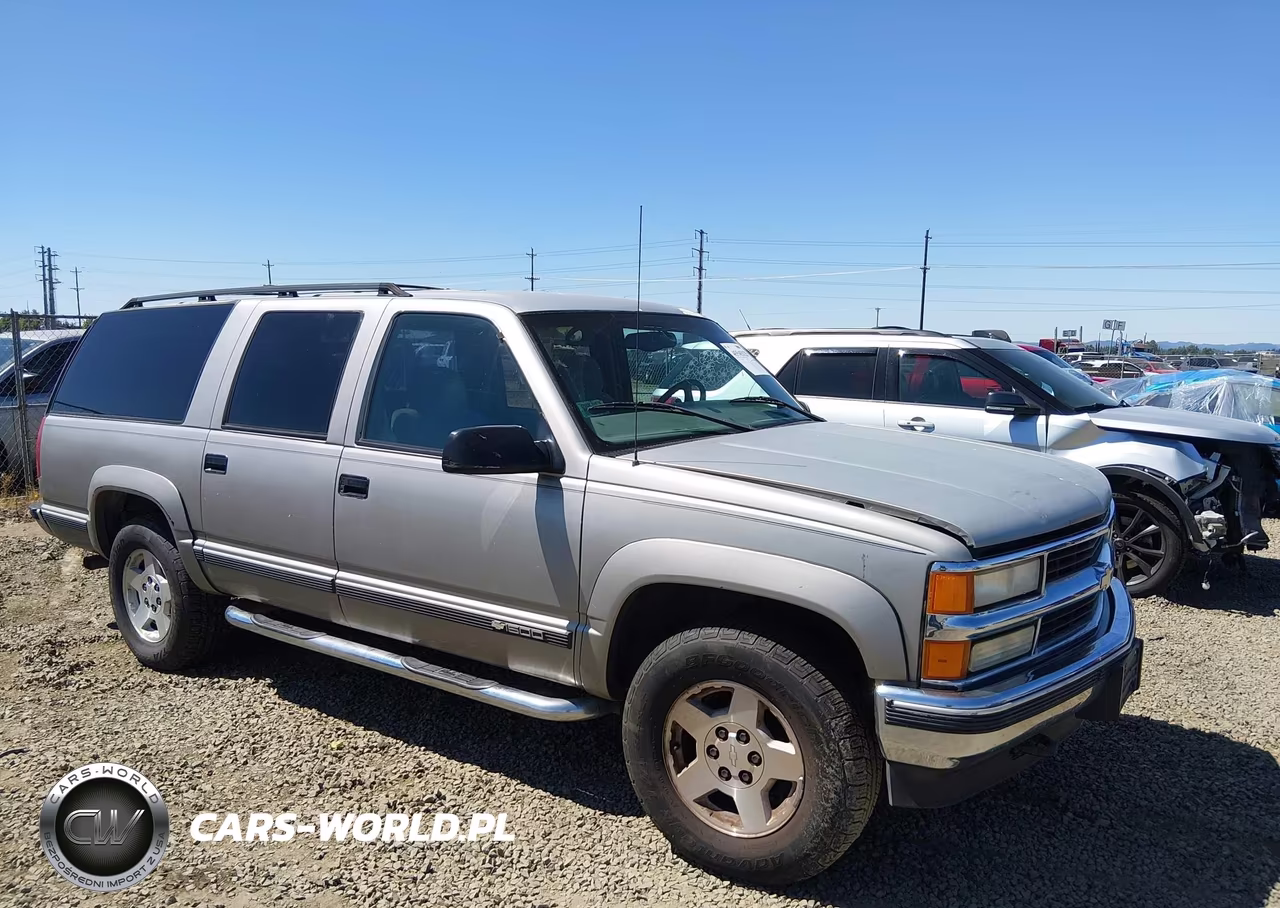 1999 Chevrolet Suburban Lt