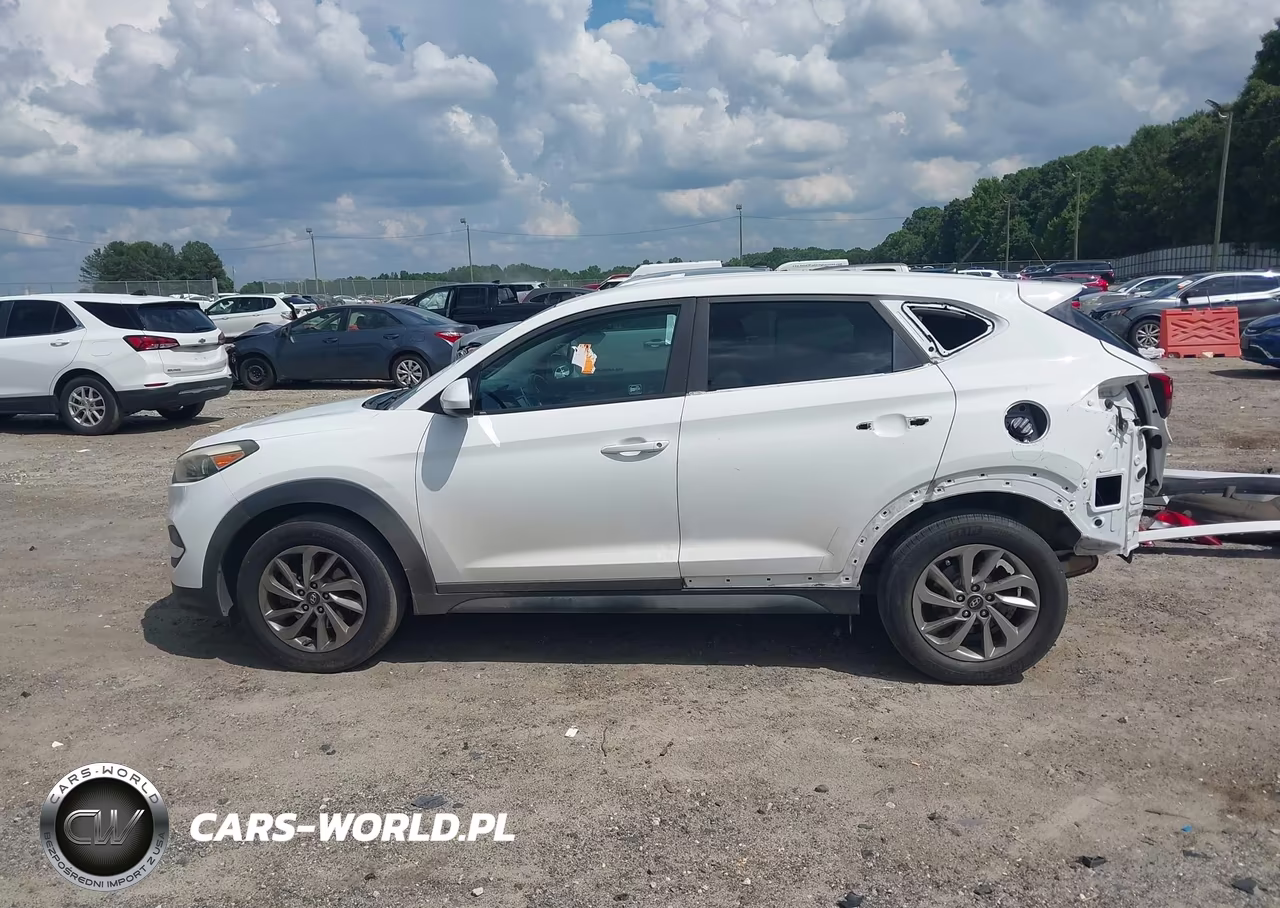 2018 Hyundai Tucson Se VIN:KM8J2CA42JU664680 - 15