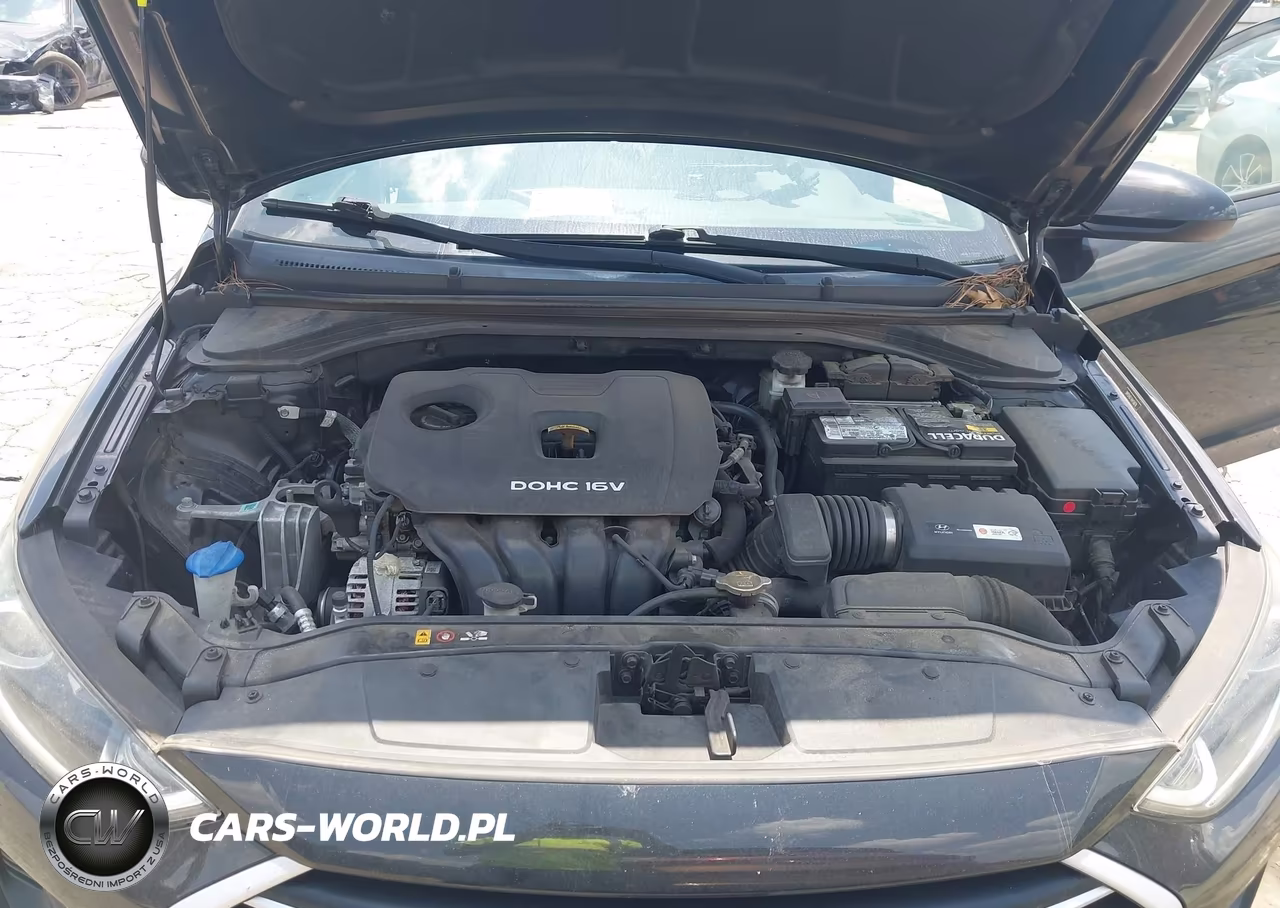 2017 Hyundai Elantra Se VIN:5NPD84LF1HH156676 - 10