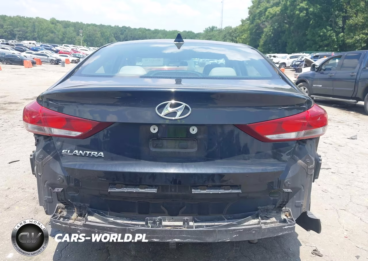 2017 Hyundai Elantra Se VIN:5NPD84LF1HH156676 - 16