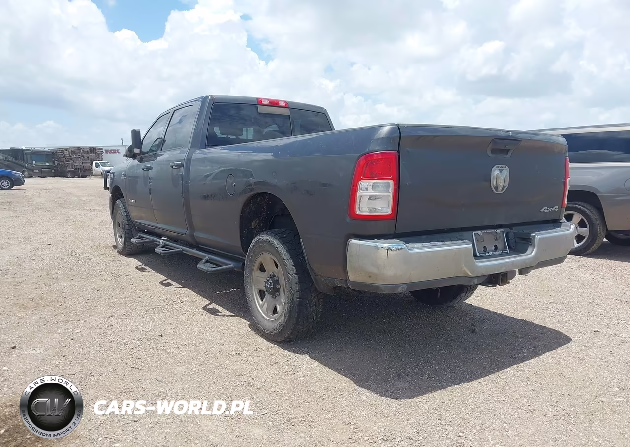 2019 Ram 2500 Tradesman 4X4 8' Box VIN:3C6UR5HL0KG682032 - 3