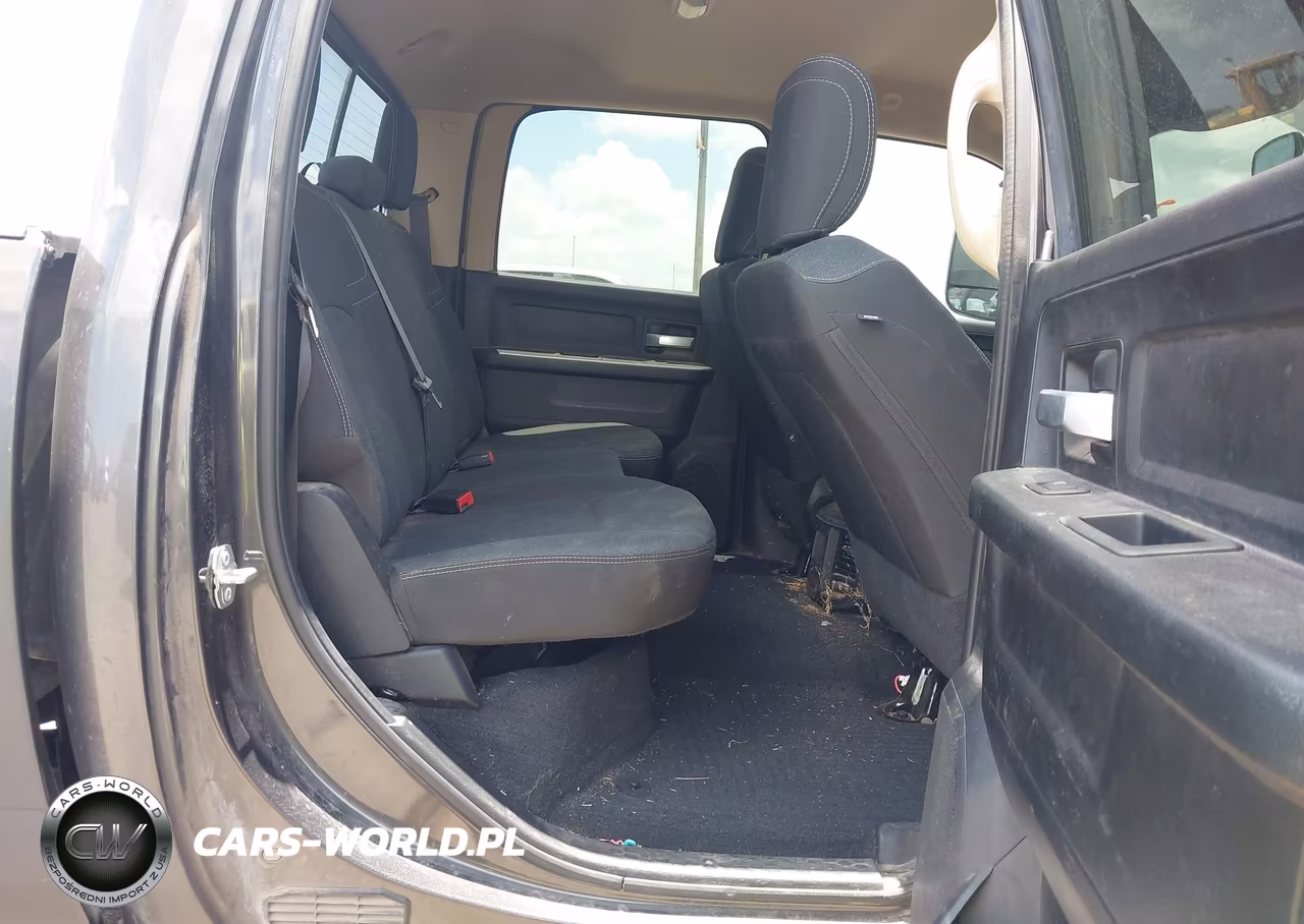 2019 Ram 2500 Tradesman 4X4 8' Box VIN:3C6UR5HL0KG682032 - 8