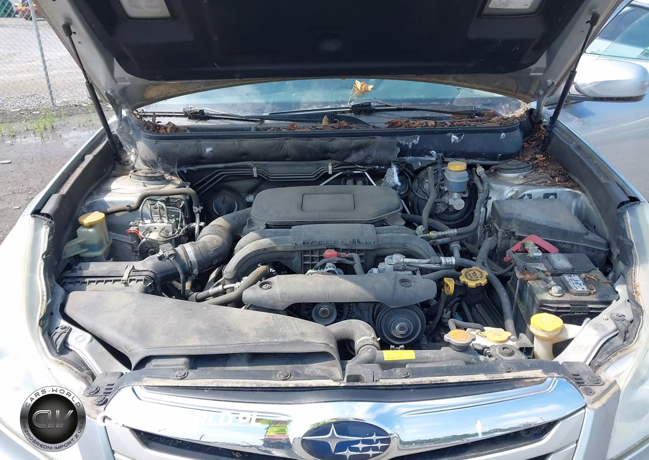 2012 Subaru Outback 2.5I Premium VIN:4S4BRBCC7C3240256 - 10