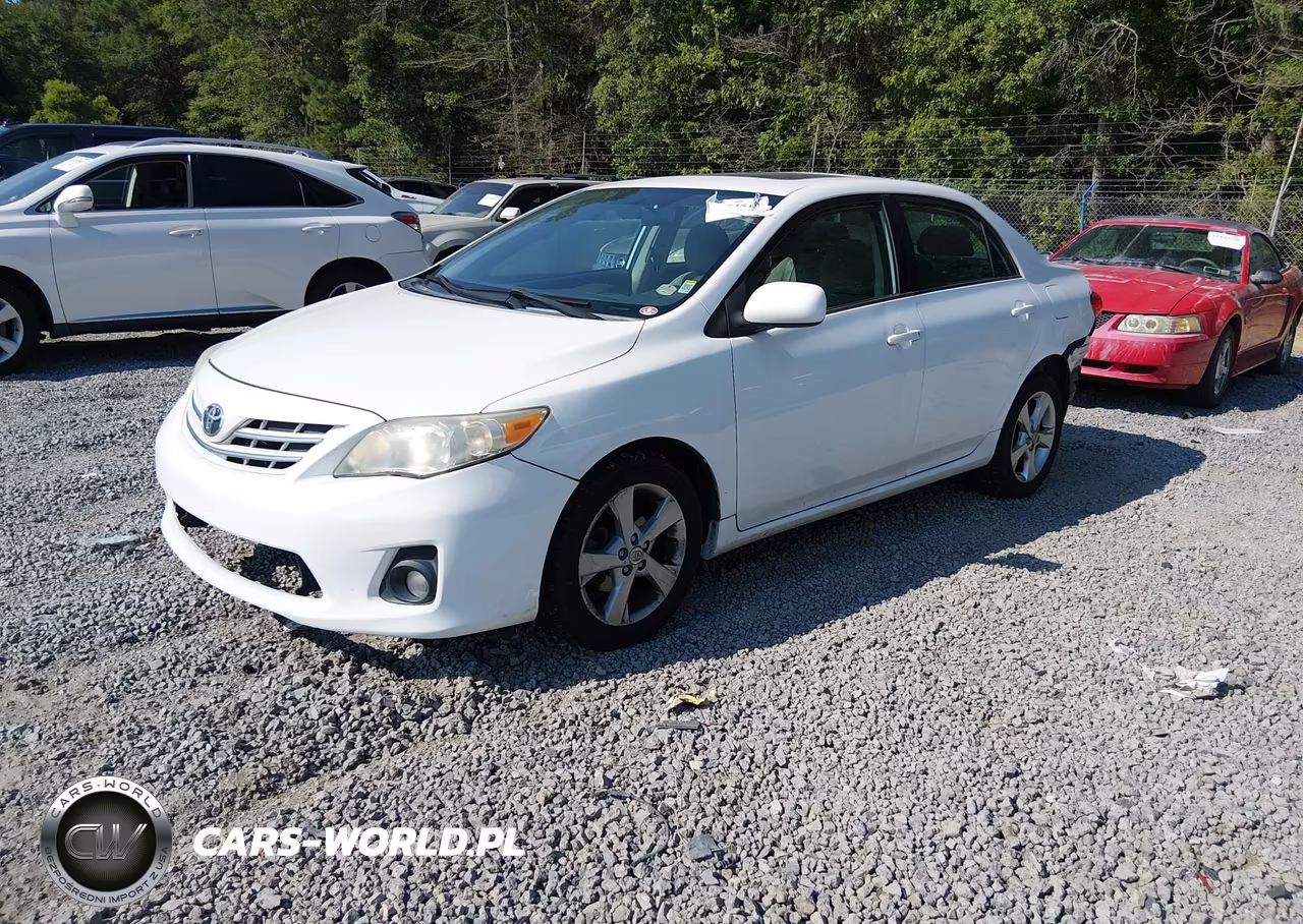 2013 Toyota Corolla Le VIN:5YFBU4EE4DP106777 - 2