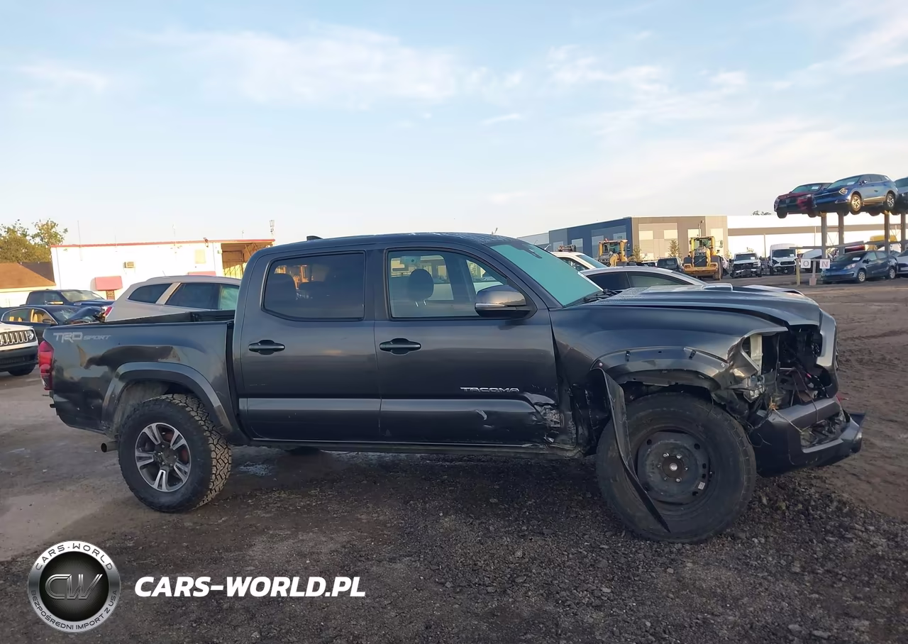 2018 Toyota Tacoma Trd Sport VIN:3TMAZ5CN8JM055065 - 14