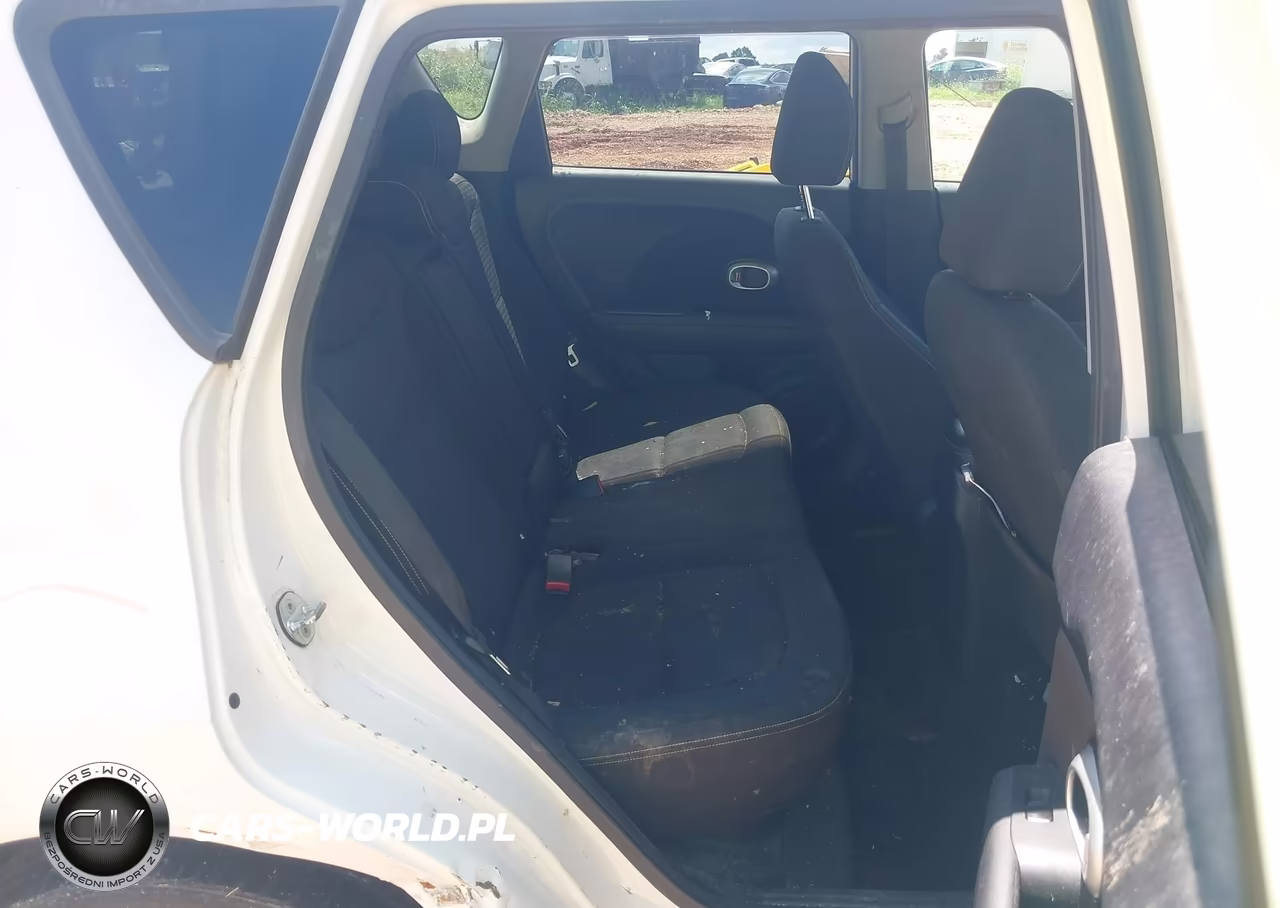 2016 Kia Soul + VIN:KNDJP3A57G7241583 - 8