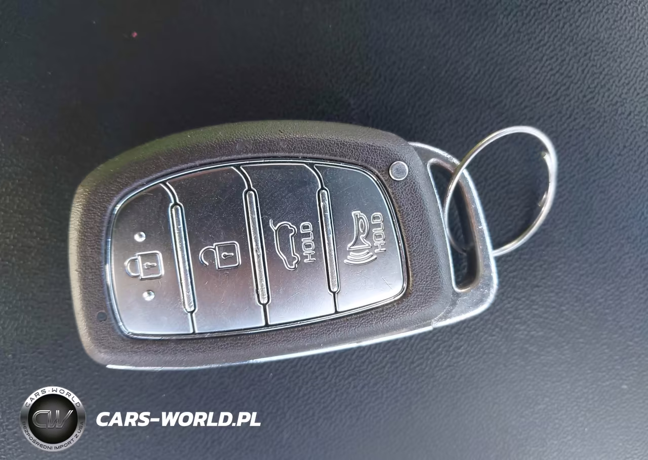 2015 Hyundai Genesis 3.8 VIN:KMHGN4JE1FU023799 - 11