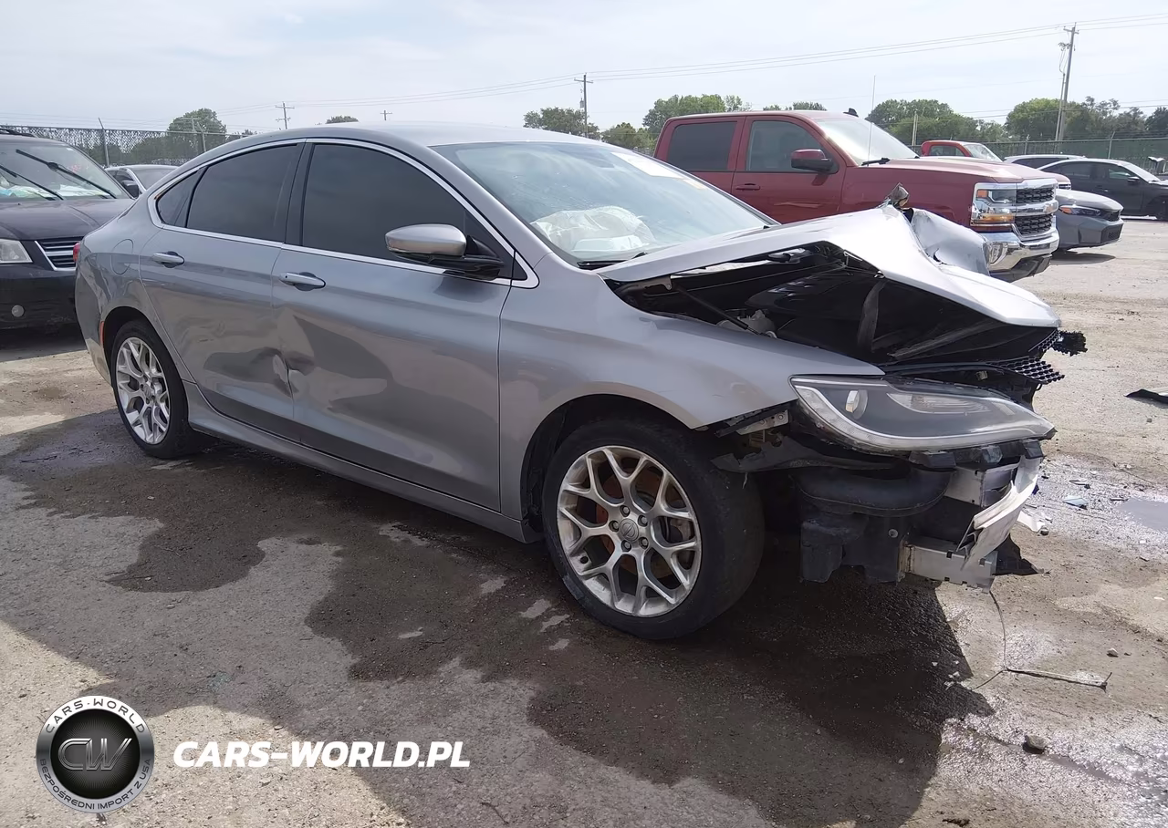 2015 Chrysler 200 C – zdjęcie 1 z 11