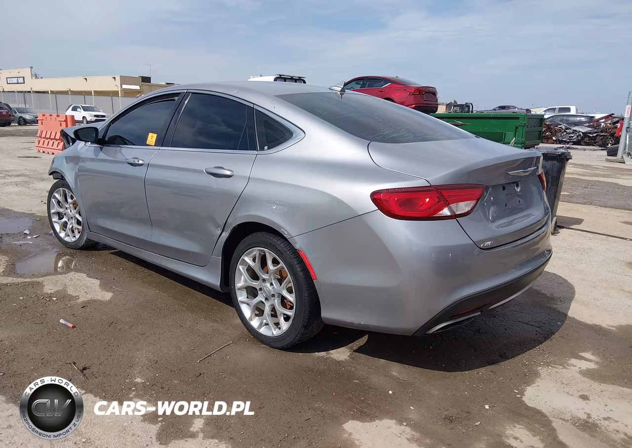 2015 Chrysler 200 C VIN:1C3CCCEG1FN512474 - 3