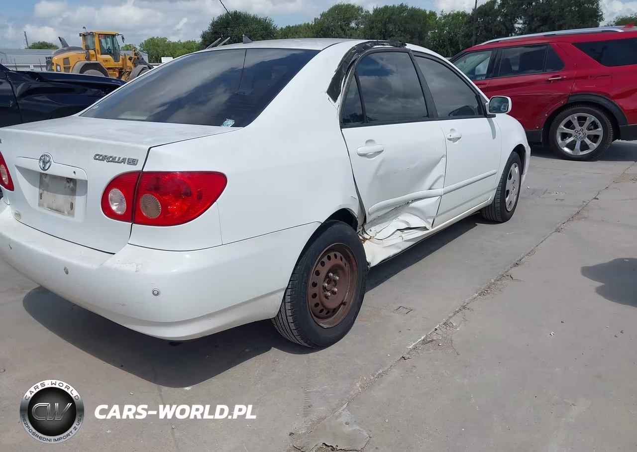 2007 Toyota Corolla Le VIN:1NXBR32E07Z802636 - 4