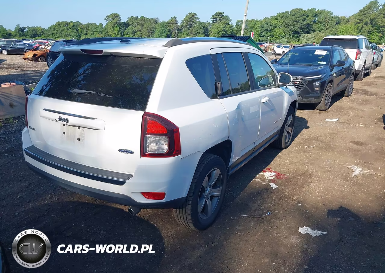 2016 Jeep Compass High Altitude Edition VIN:1C4NJDEB0GD672969 - 4