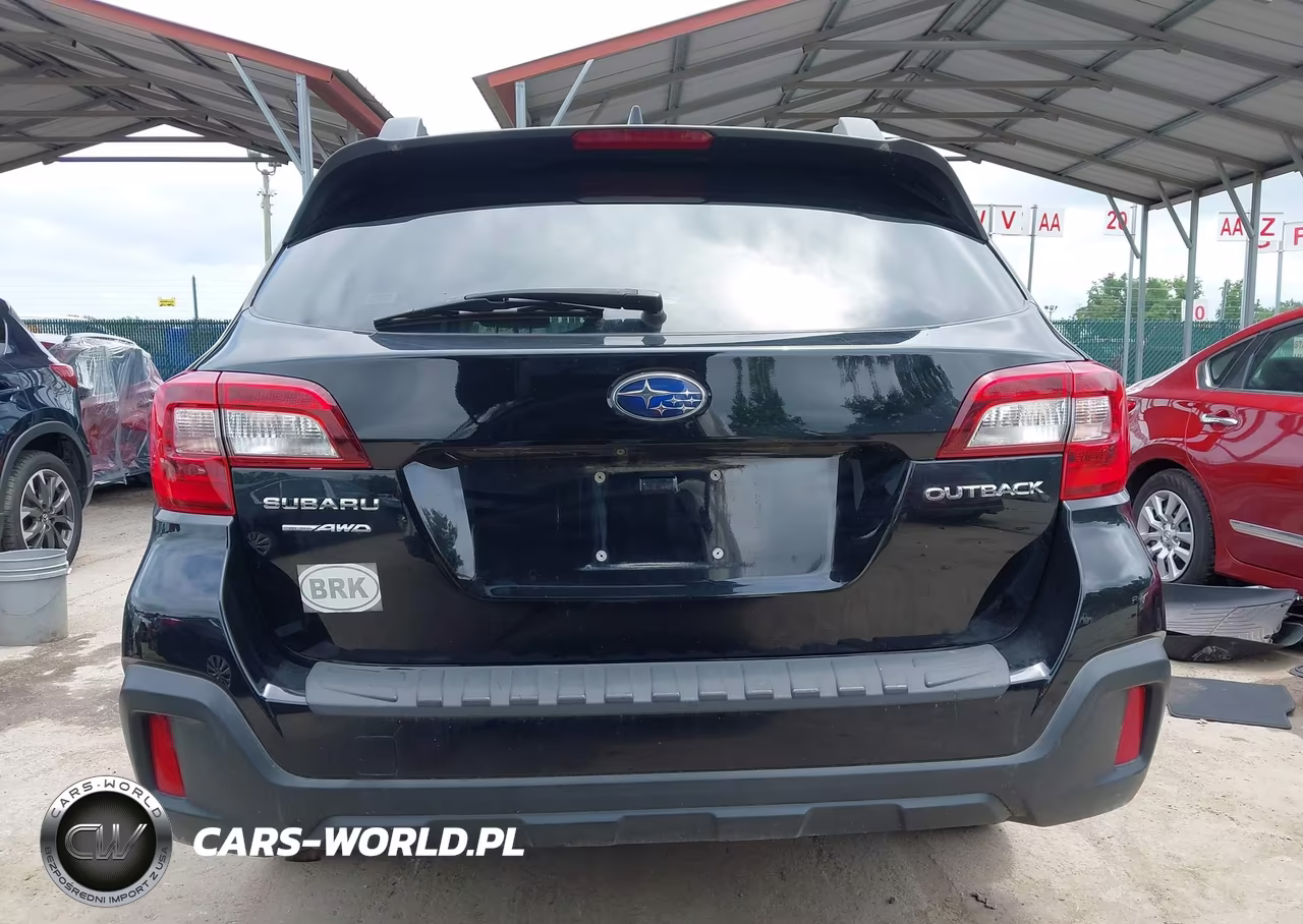 2018 Subaru Outback 2.5I Premium VIN:4S4BSACC5J3228537 - 16