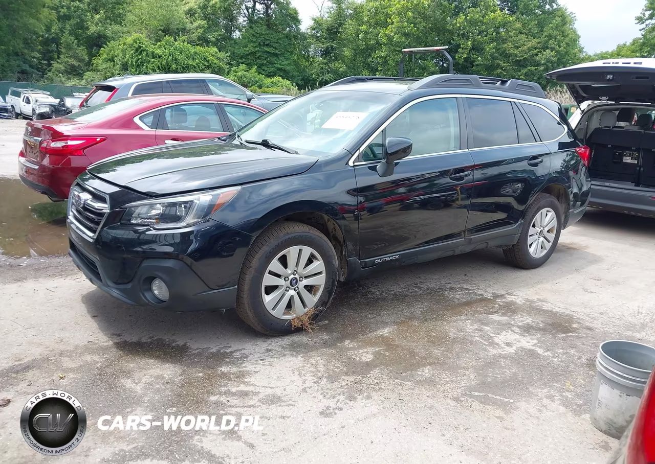 2018 Subaru Outback 2.5I Premium VIN:4S4BSACC5J3228537 - 2