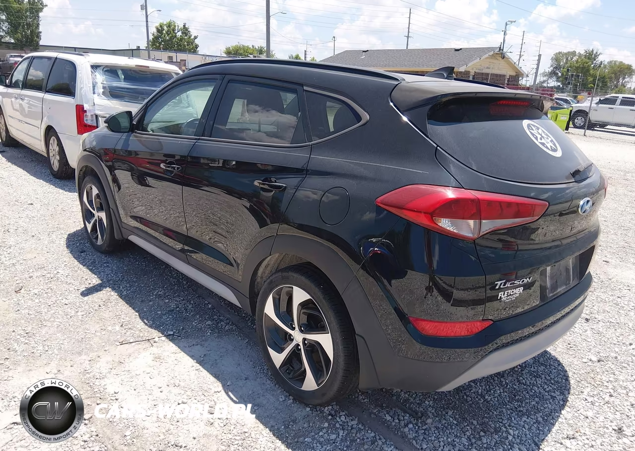 2018 Hyundai Tucson Value VIN:KM8J33A24JU737267 - 3