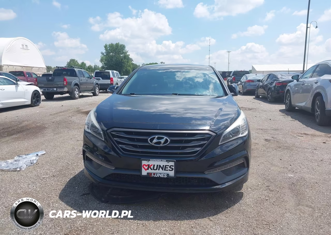 2015 Hyundai Sonata Sport VIN:5NPE34AF5FH027892 - 12