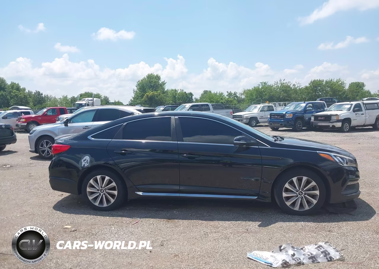 2015 Hyundai Sonata Sport VIN:5NPE34AF5FH027892 - 13