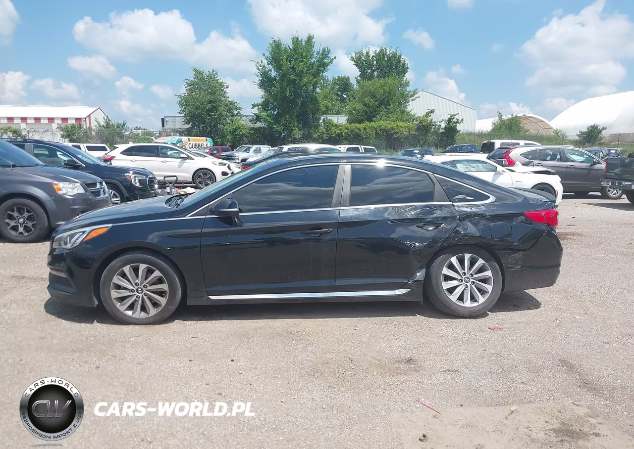 2015 Hyundai Sonata Sport VIN:5NPE34AF5FH027892 - 14
