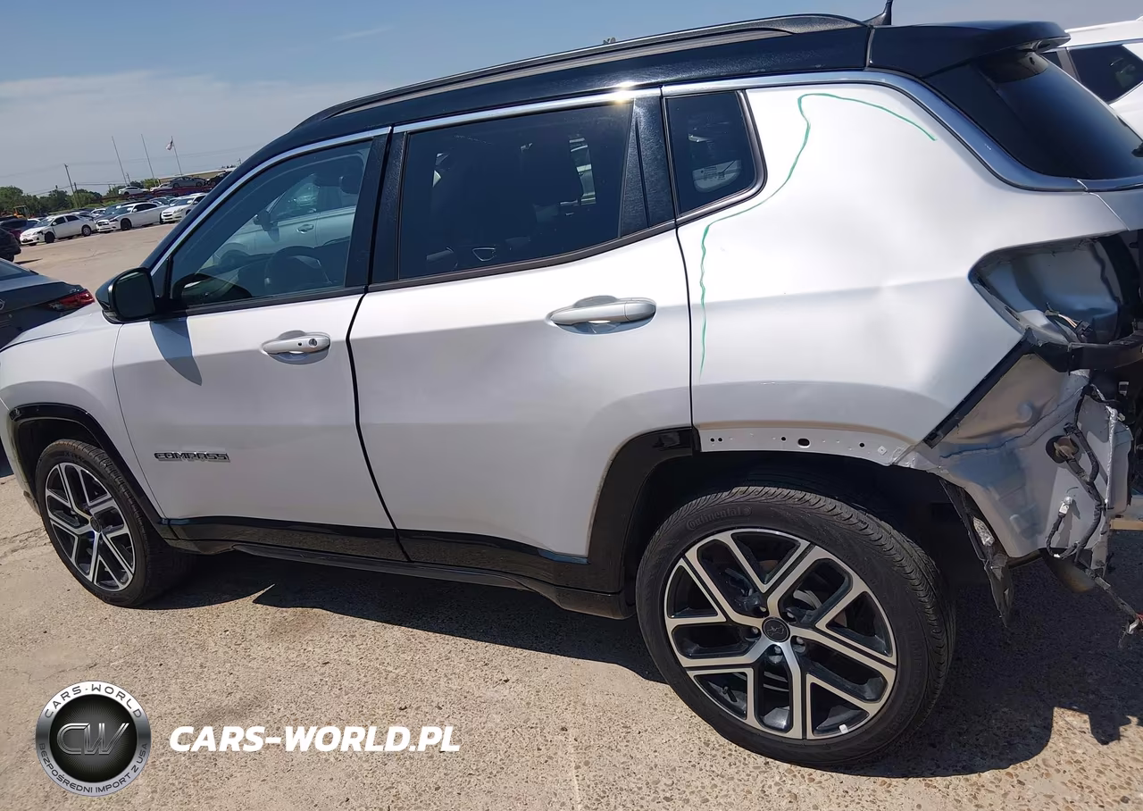 2025 Jeep Compass Limited 4X4 VIN:3C4NJDCN8ST595493 - 14