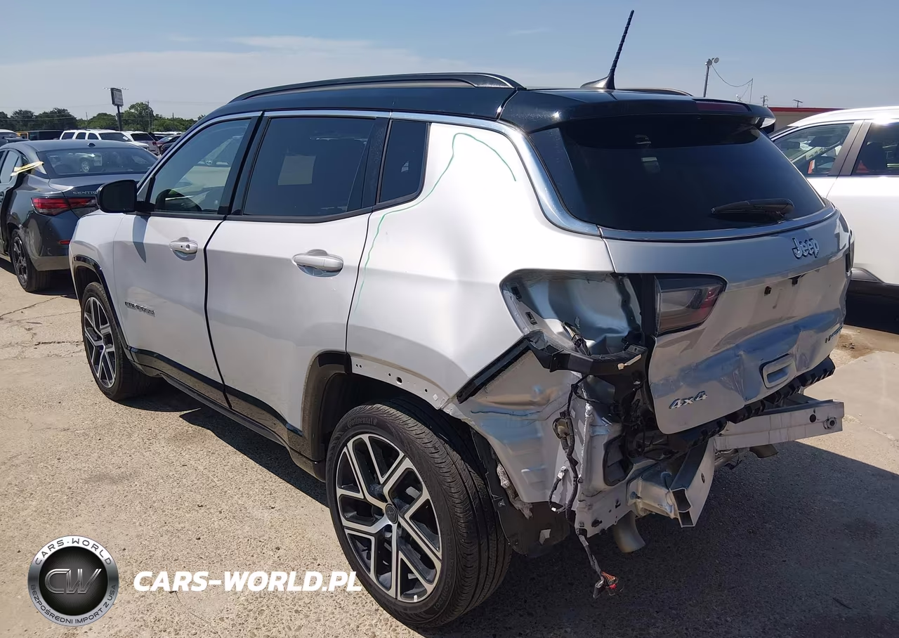 2025 Jeep Compass Limited 4X4 VIN:3C4NJDCN8ST595493 - 3