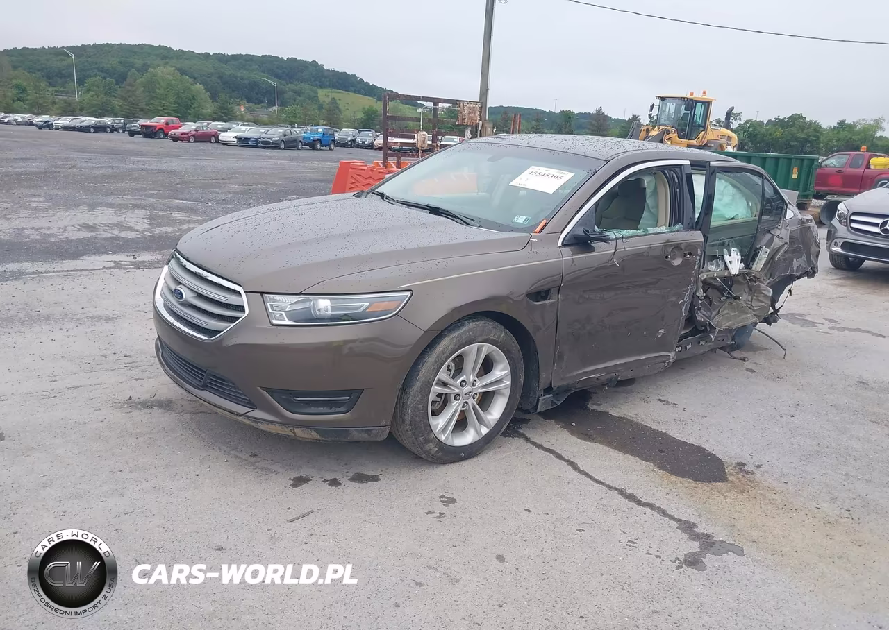2015 Ford Taurus Sel VIN:1FAHP2E82FG164686 - 2