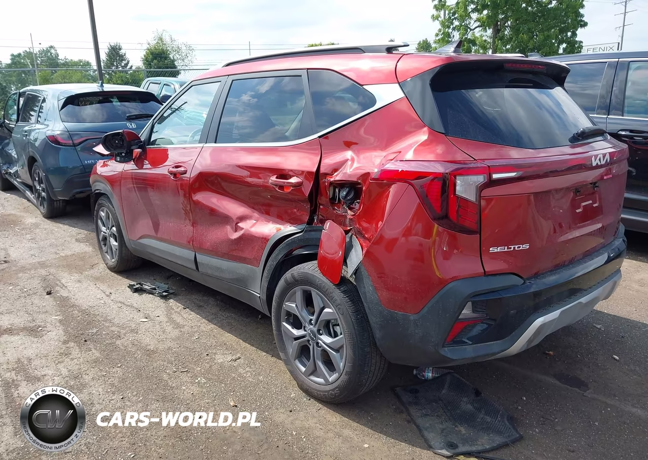 2024 Kia Seltos S VIN:KNDEUCAA1R7626664 - 3