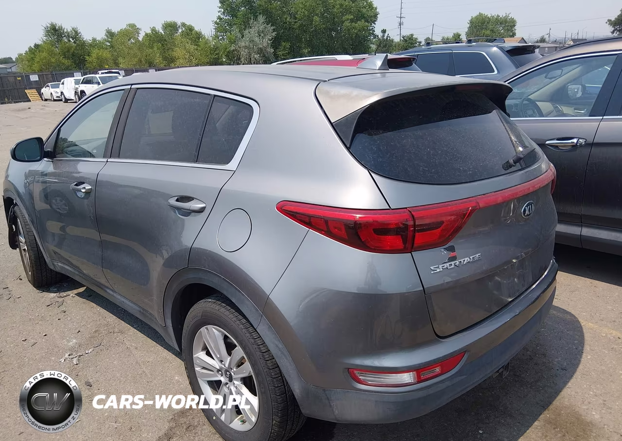 2018 Kia Sportage Lx VIN:KNDPMCAC0J7486623 - 3