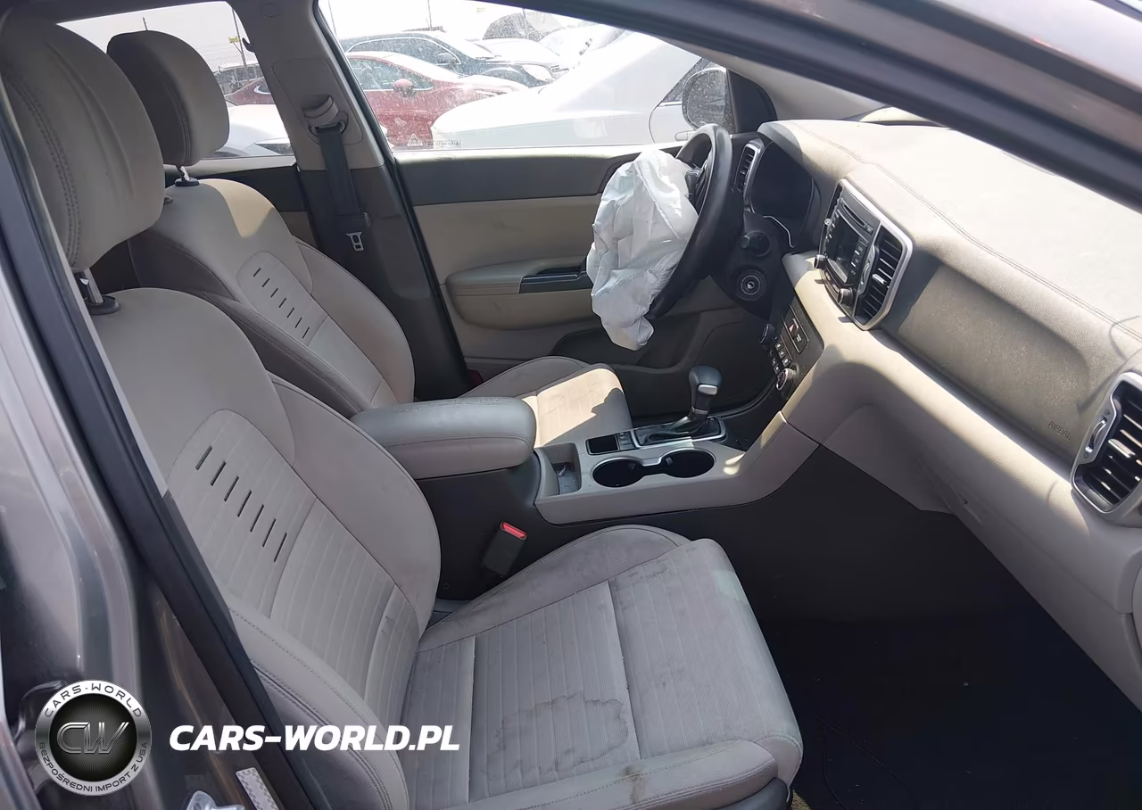 2018 Kia Sportage Lx VIN:KNDPMCAC0J7486623 - 5