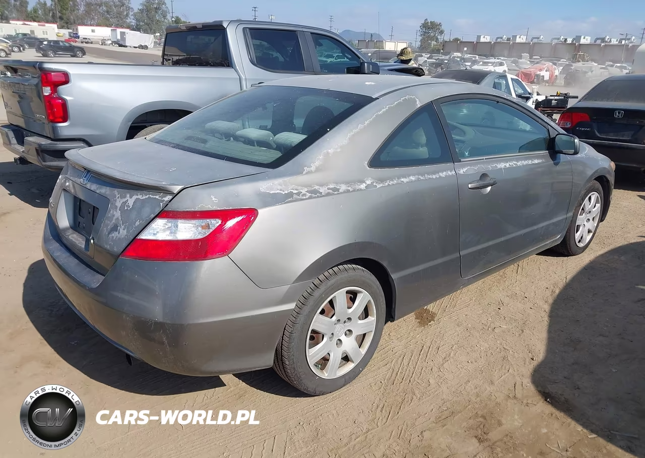 2007 Honda Civic Lx VIN:2HGFG11667H514327 - 4