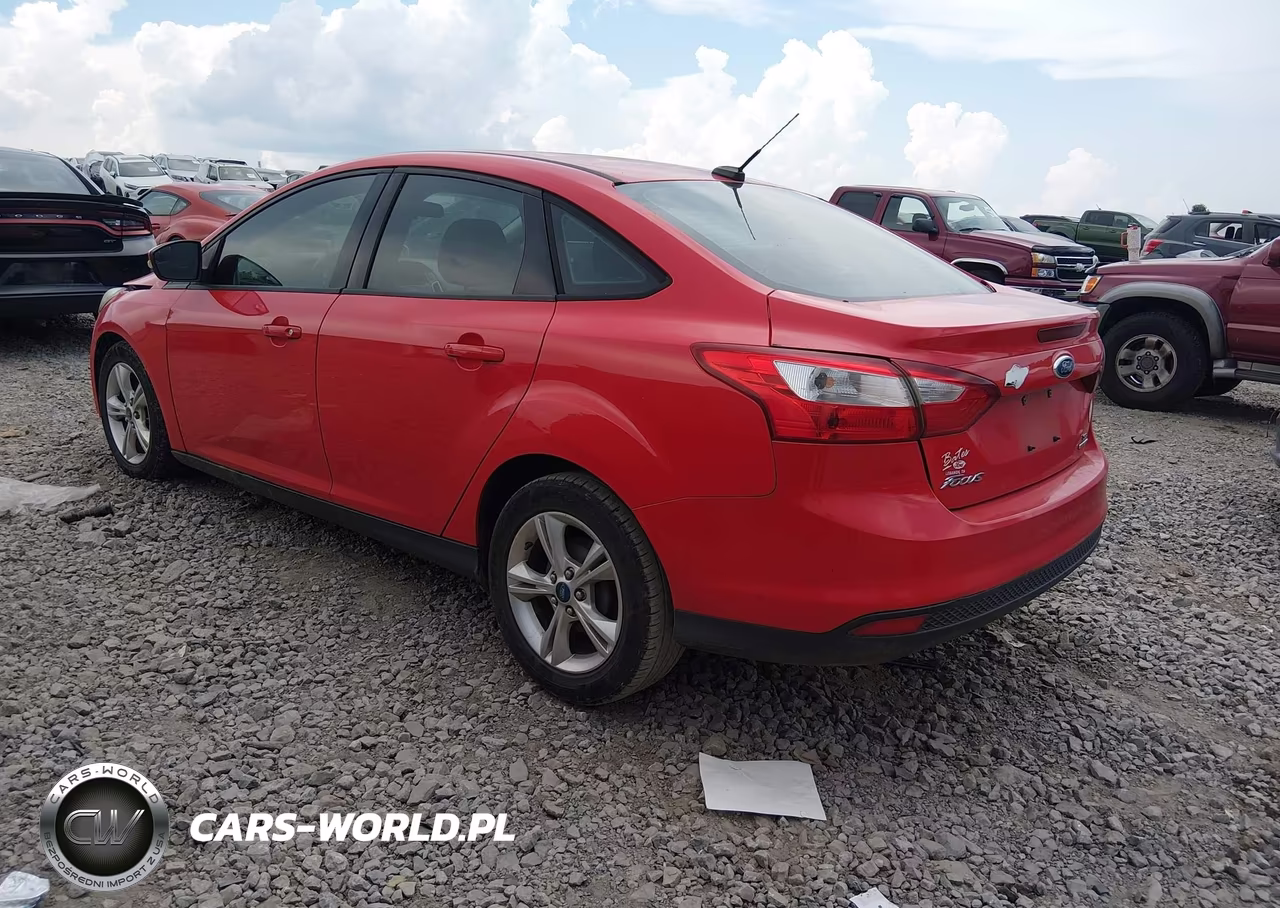 2013 Ford Focus Se VIN:1FADP3F23DL139489 - 3