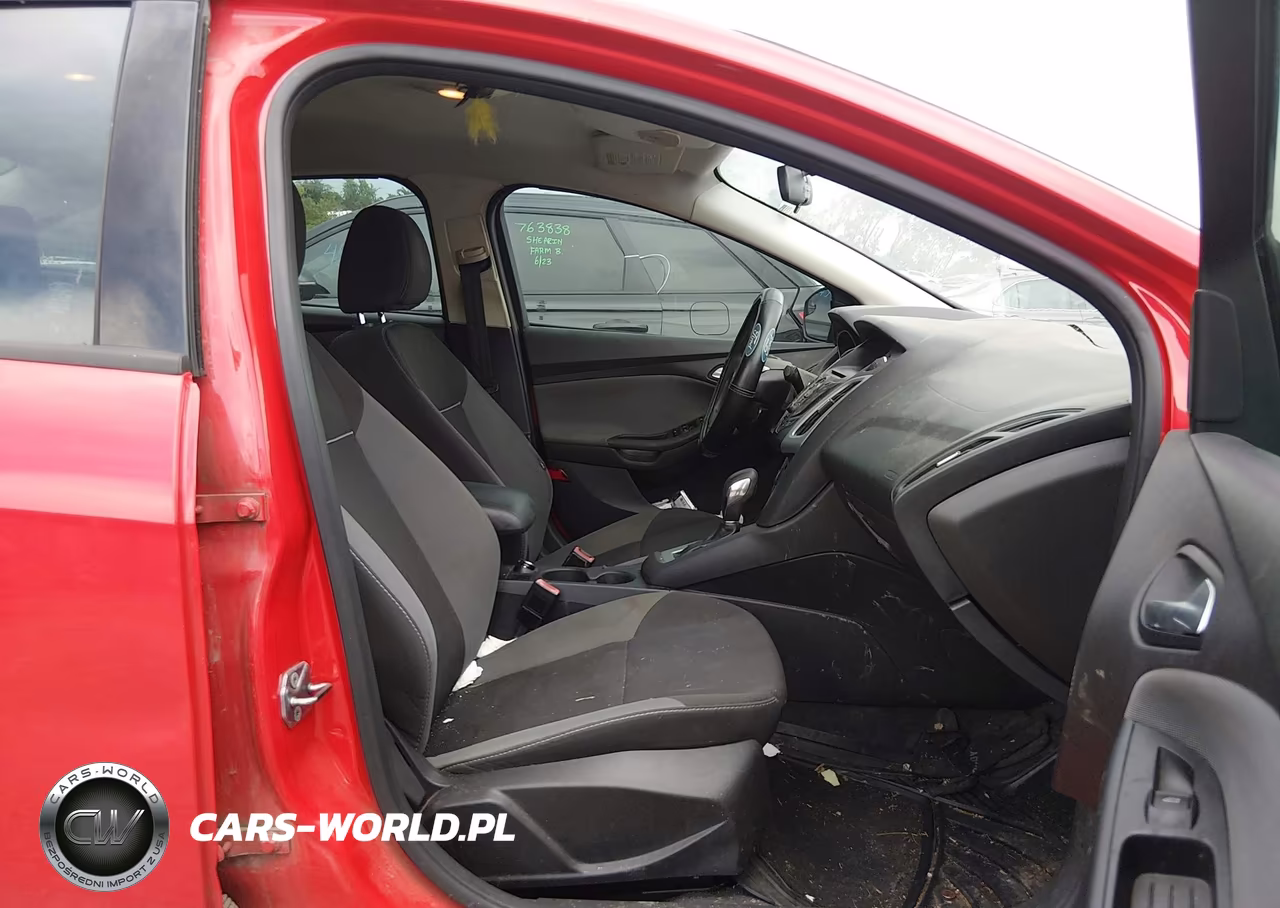 2013 Ford Focus Se VIN:1FADP3F23DL139489 - 5