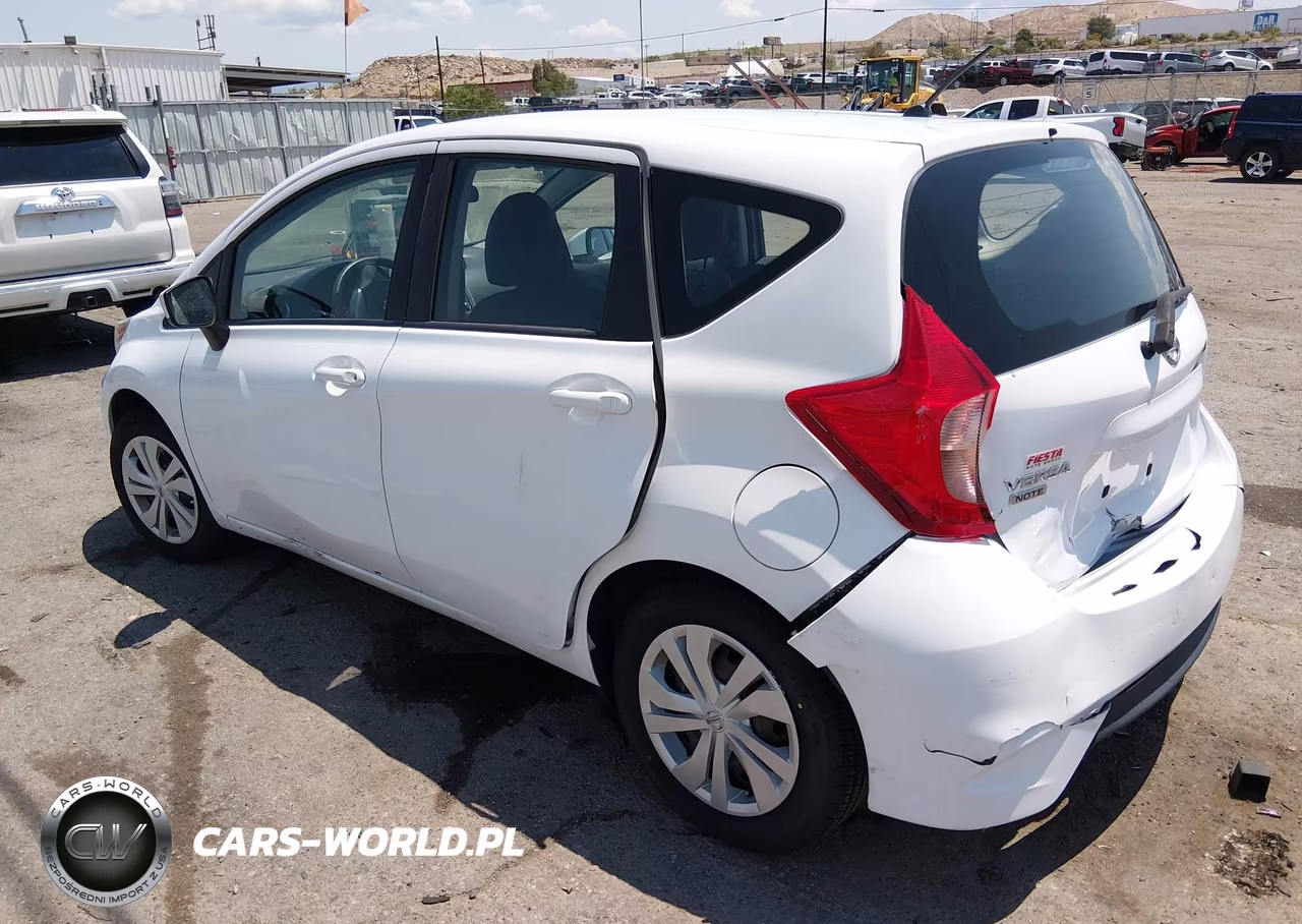 2017 Nissan Versa Note S Plus VIN:3N1CE2CP2HL356812 - 3