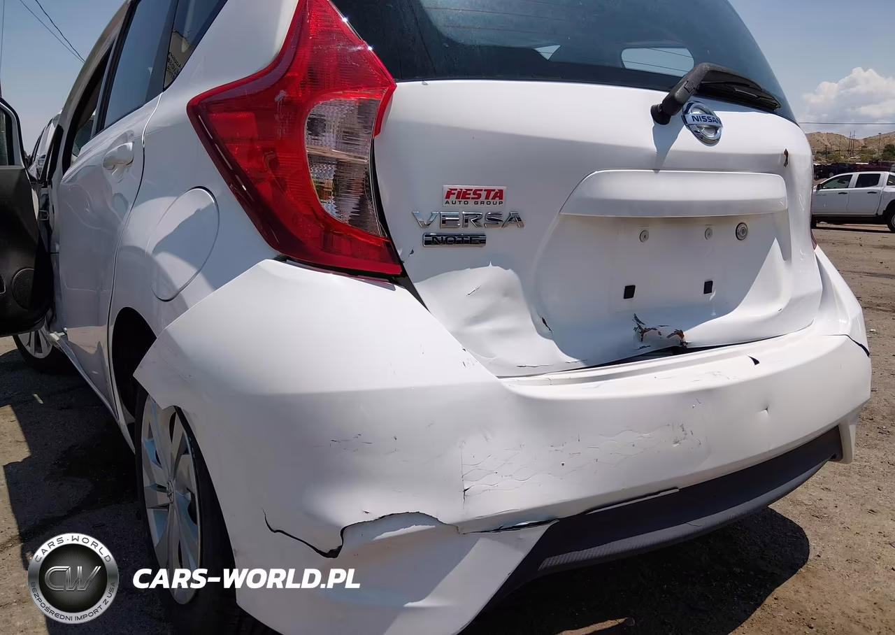 2017 Nissan Versa Note S Plus VIN:3N1CE2CP2HL356812 - 6