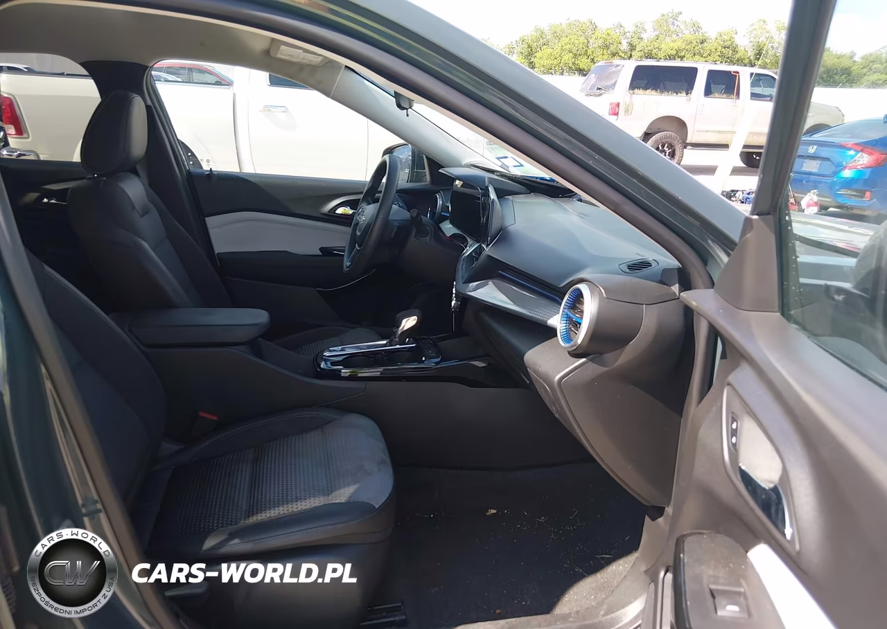 2025 Chevrolet Trax Fwd Lt VIN:KL77LHEP8SC167263 - 5