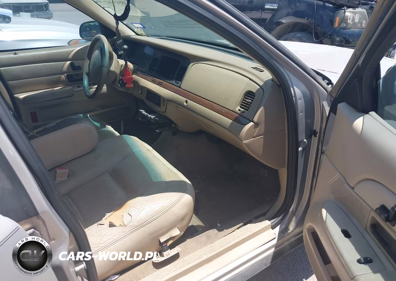2008 Ford Crown Victoria Lx VIN:2FAFP74V78X128842 - 5