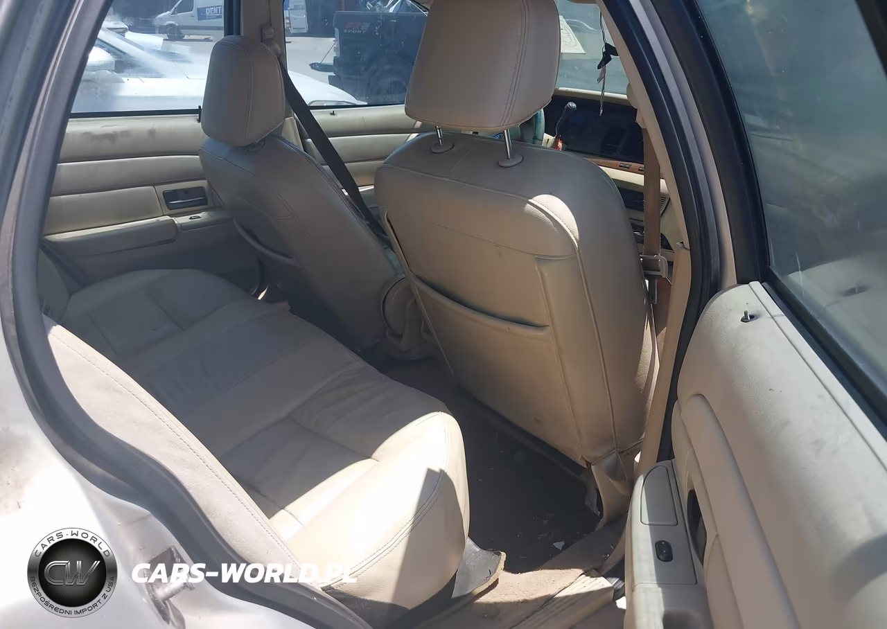 2008 Ford Crown Victoria Lx VIN:2FAFP74V78X128842 - 8