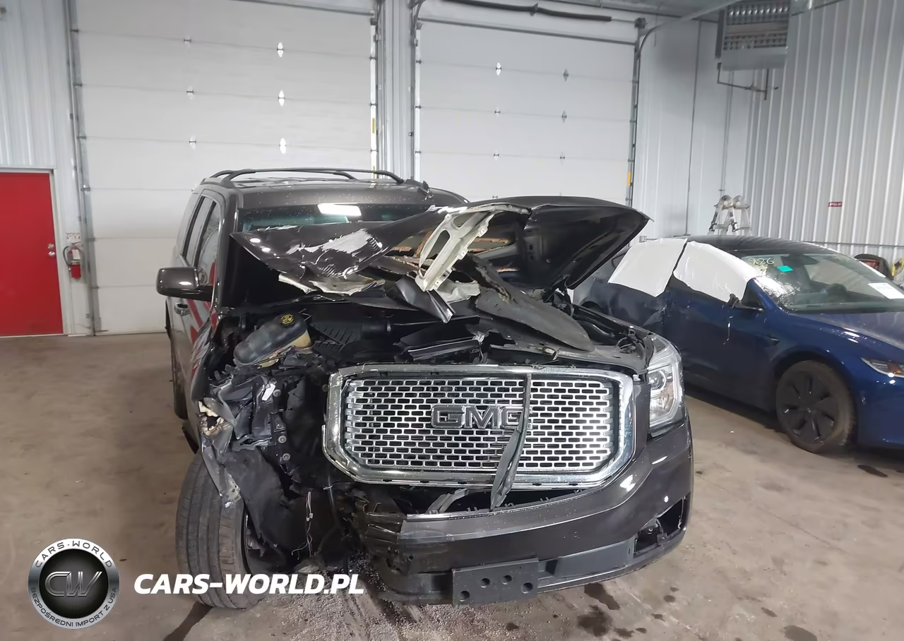 2017 GMC Yukon Denali VIN:1GKS2CKJ9HR399383 - 6