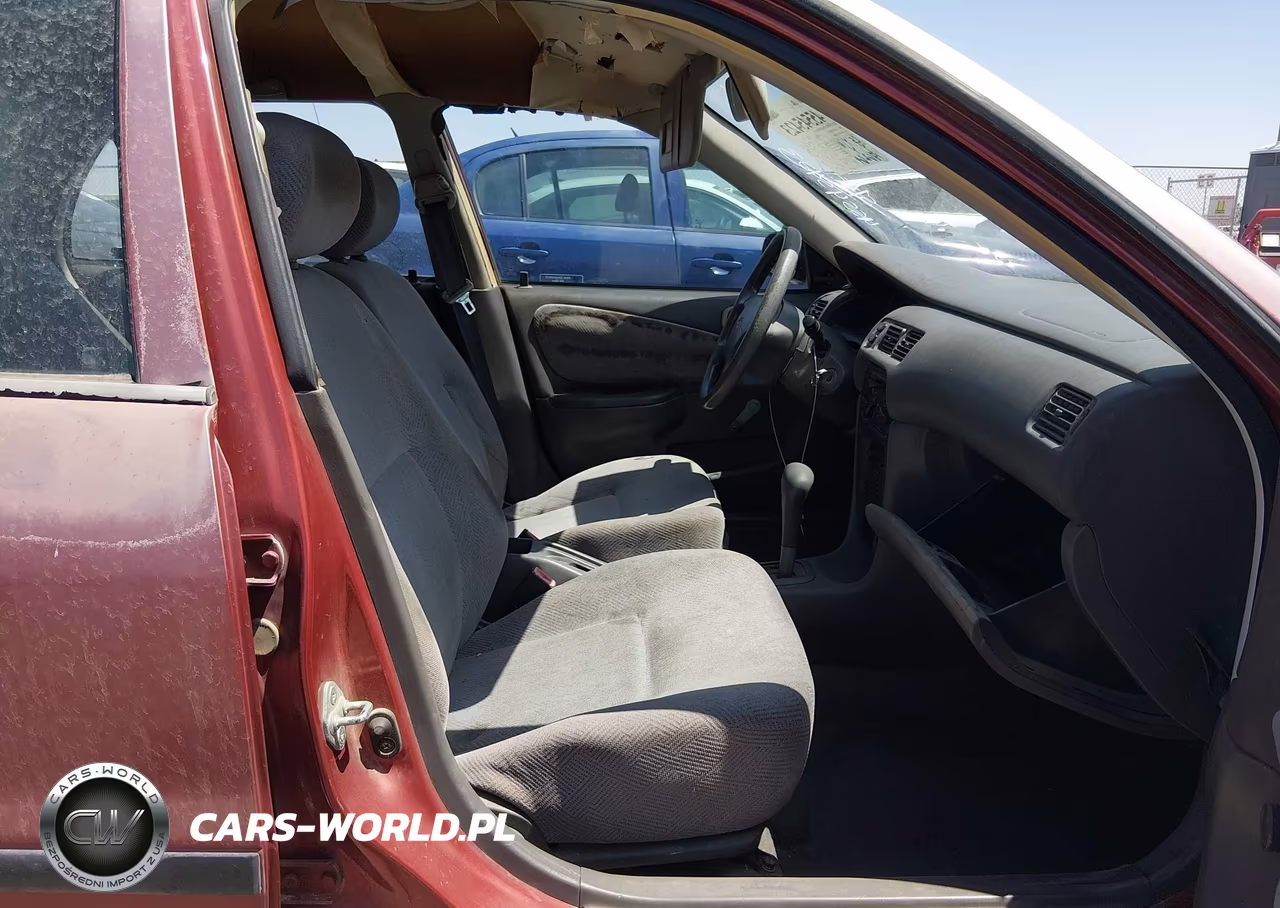 1998 Chevrolet Prizm VIN:1Y1SK528XWZ436664 - 5
