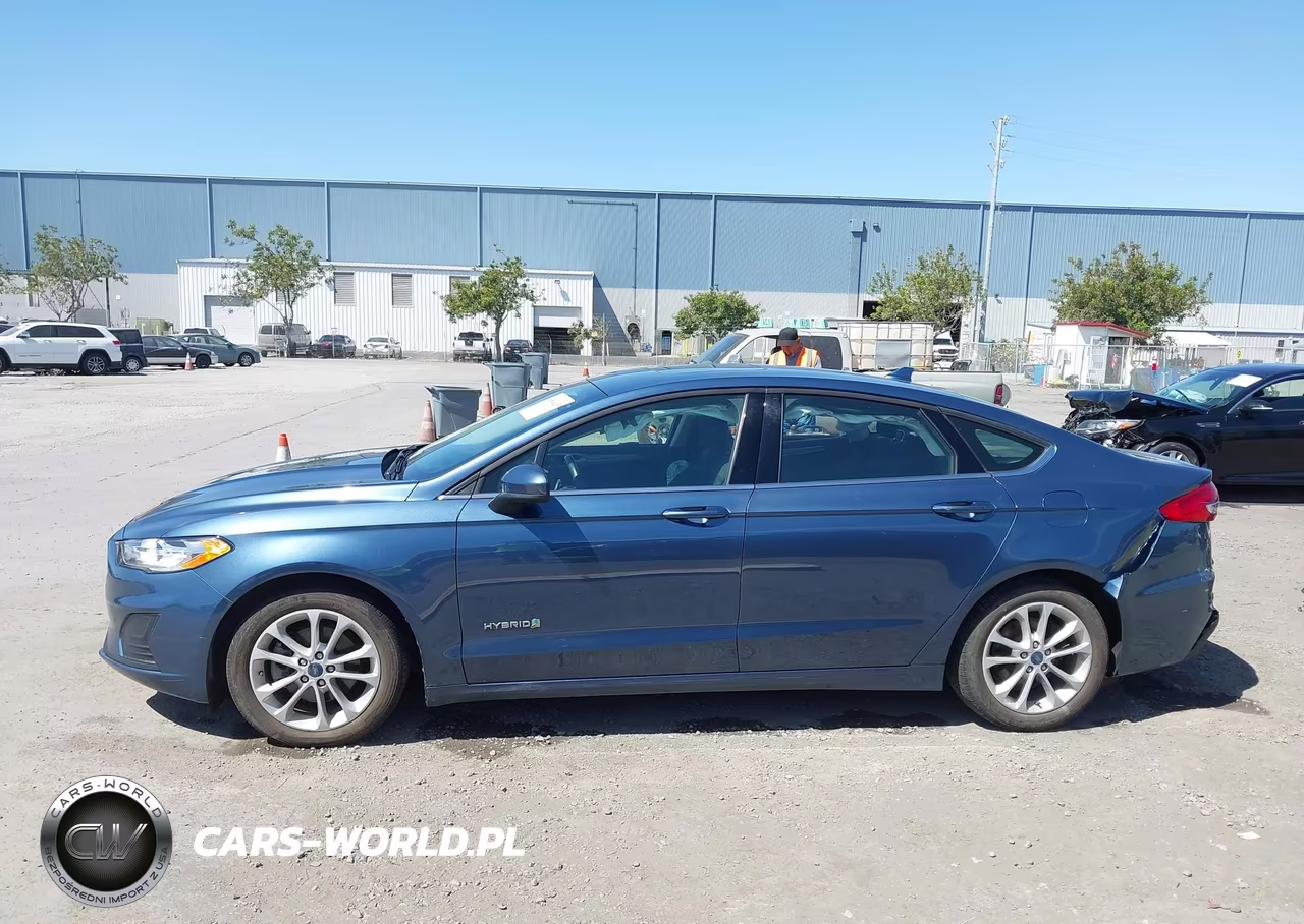 2019 Ford Fusion Hybrid Se VIN:3FA6P0LU9KR177871 - 15