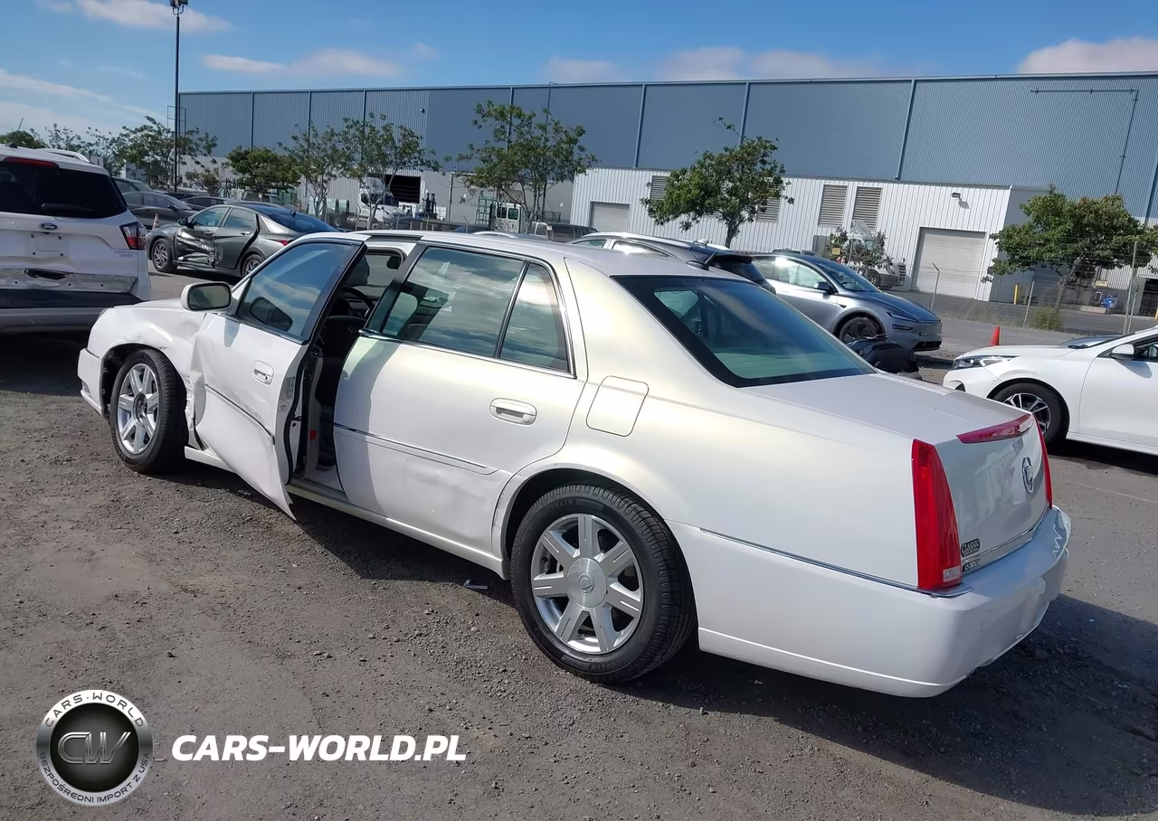 2007 Cadillac Dts Luxury I VIN:1G6KD57Y47U155937 - 3