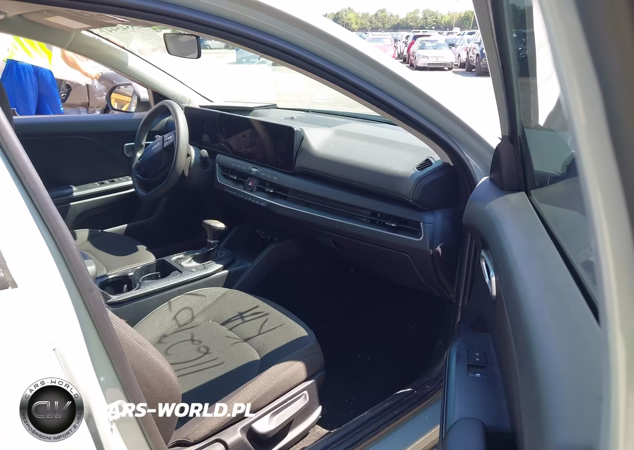 2026 Kia K4 Lxs VIN:3KPFT4DE8TE278929 - 5