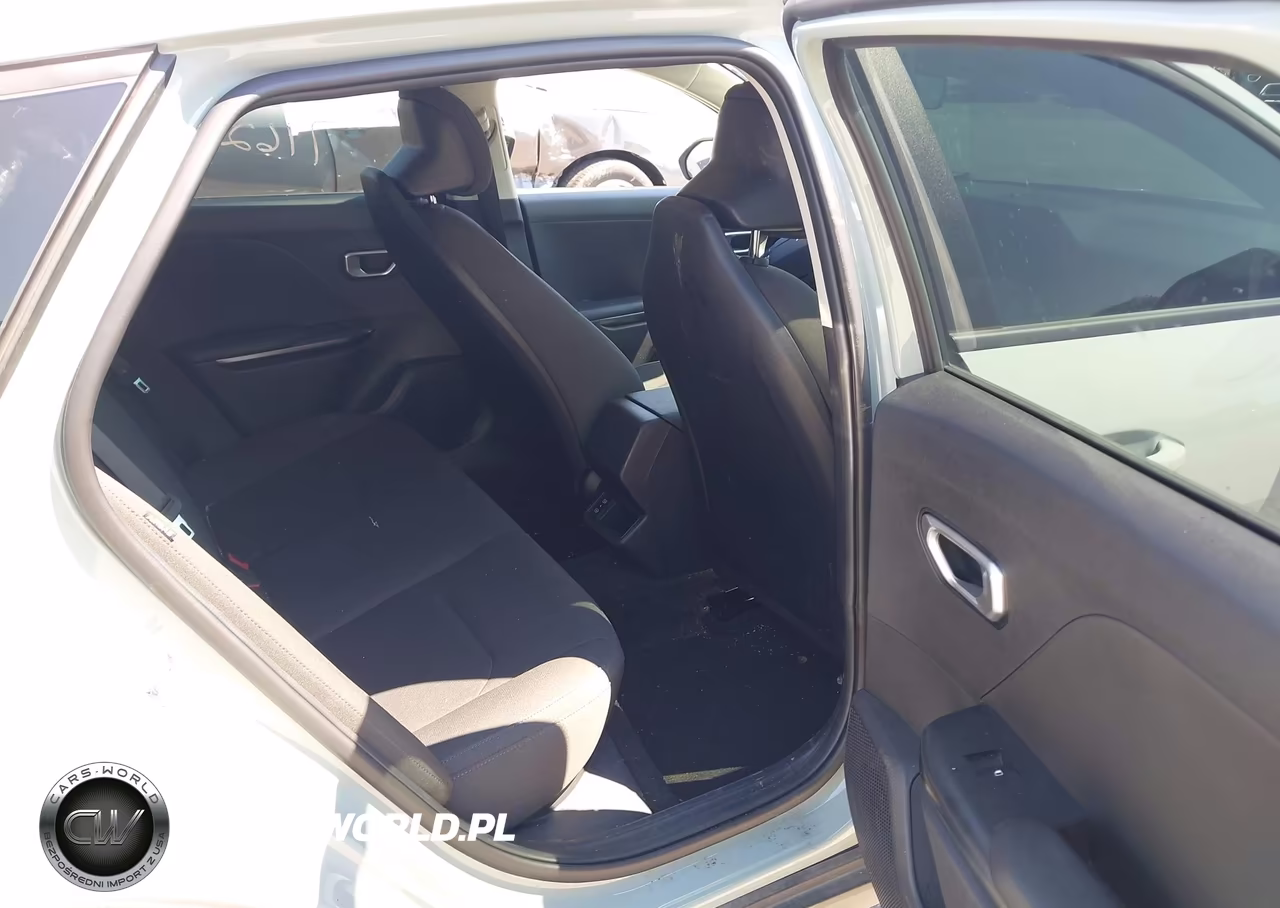 2026 Kia K4 Lxs VIN:3KPFT4DE8TE278929 - 8