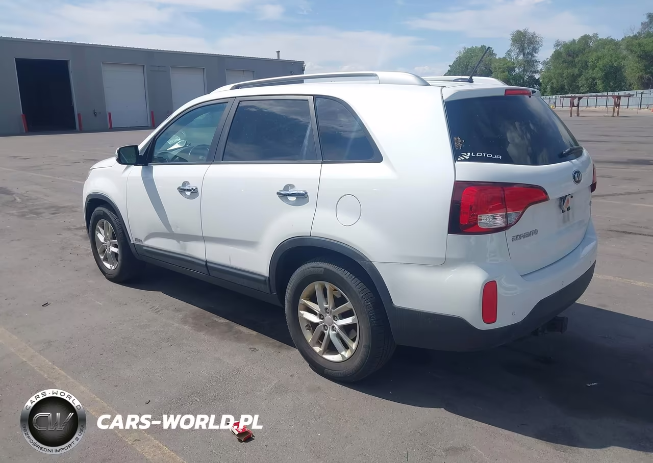 2014 Kia Sorento Lx V6 VIN:5XYKTDA74EG480872 - 3